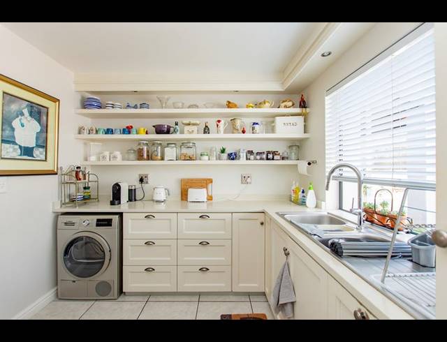 3 BEDROOM HOUSE FOR SALE IN LANGEBAAN COUNTRY ESTATE